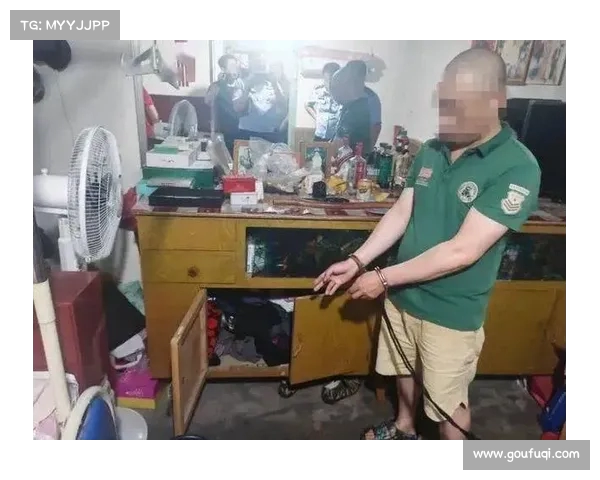 贝西诺公寓遭窃窃贼盗走多件贵重物品案件引发关注 贝西诺公寓遭窃窃贼盗走多件贵重物品案件引发关注
